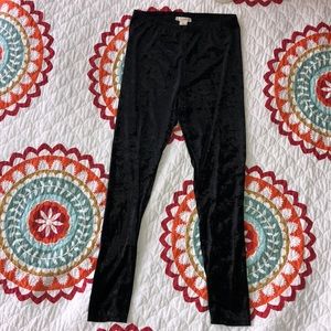 PacSun L.A. hearts black velvet leggings
